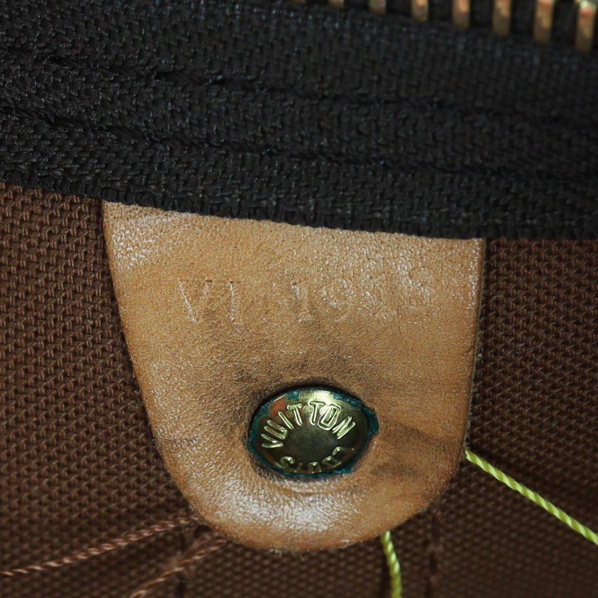 Louis Vuitton Keepall 50 Bandouliere Monogram