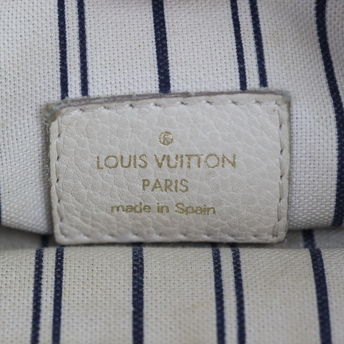 Louis Vuitton Artsy MM Monogram Empreinte | Off White GHW