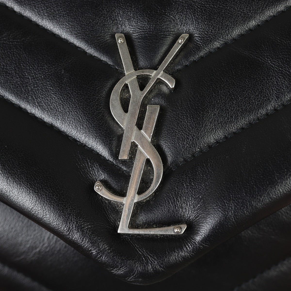 Saint Laurent Loulou Small