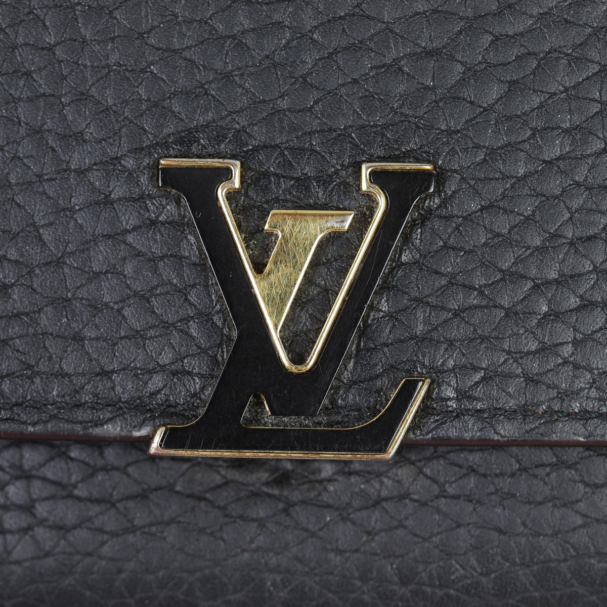 Louis Vuitton Capucines Compact Wallet