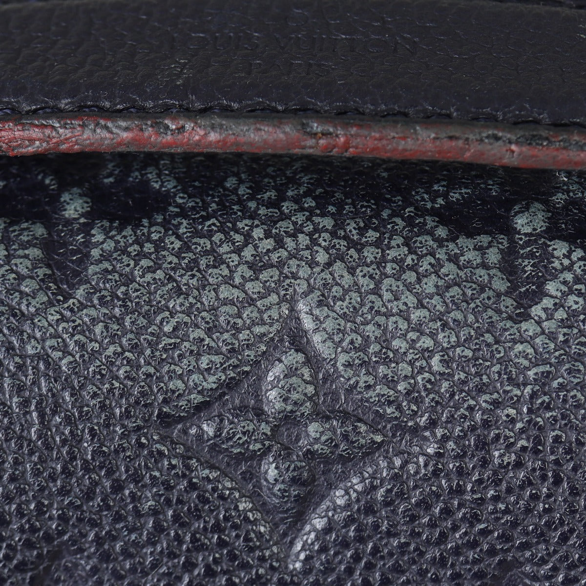 Louis Vuitton Pochette Metis Monogram Empreinte