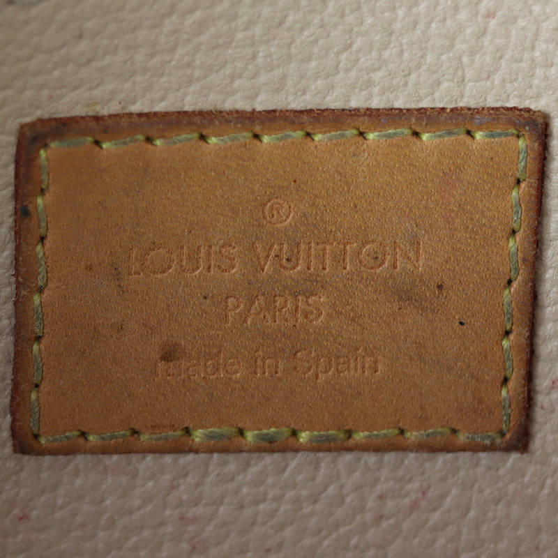 Louis Vuitton Cosmetic Pouch Monogram