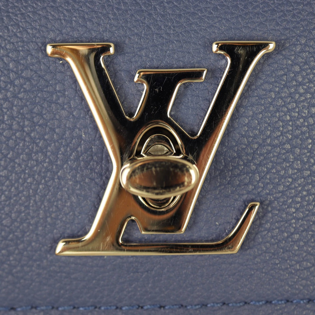 Louis Vuitton Lockme II BB