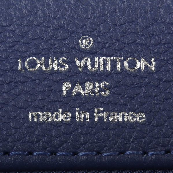 Louis Vuitton Lockme II BB