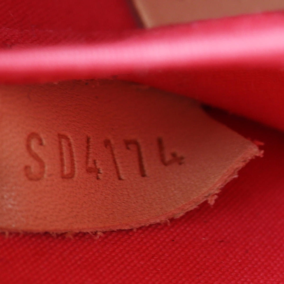 Louis Vuitton Alma BB Monogram Vernis | Coral Pink