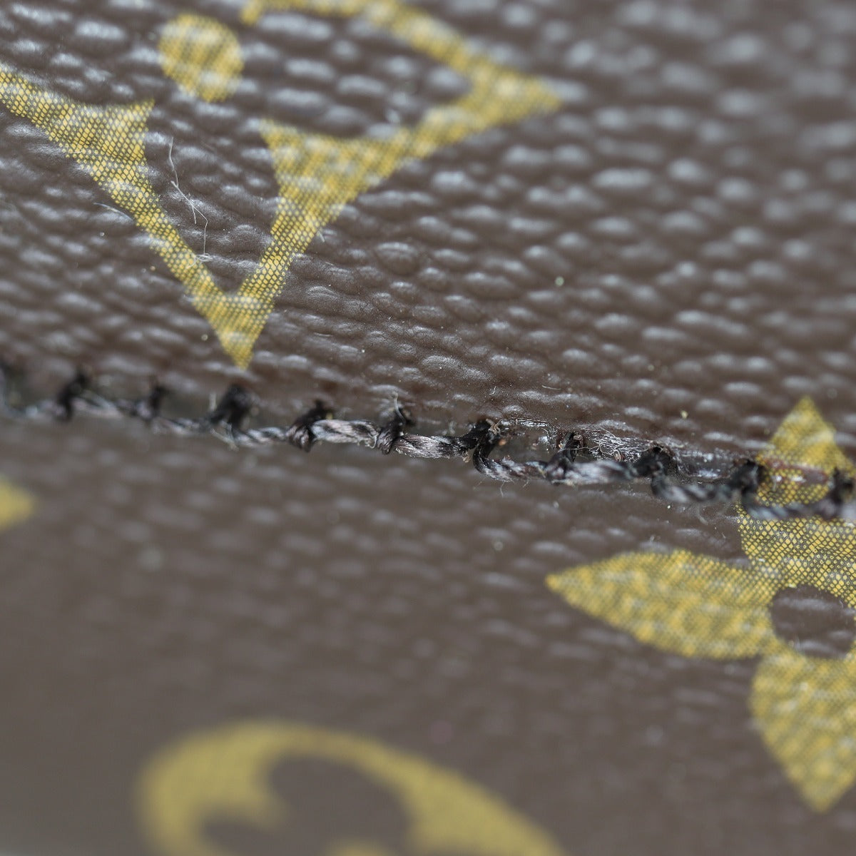 Louis Vuitton Eole 50 Rolling Luggage Bag Monogram