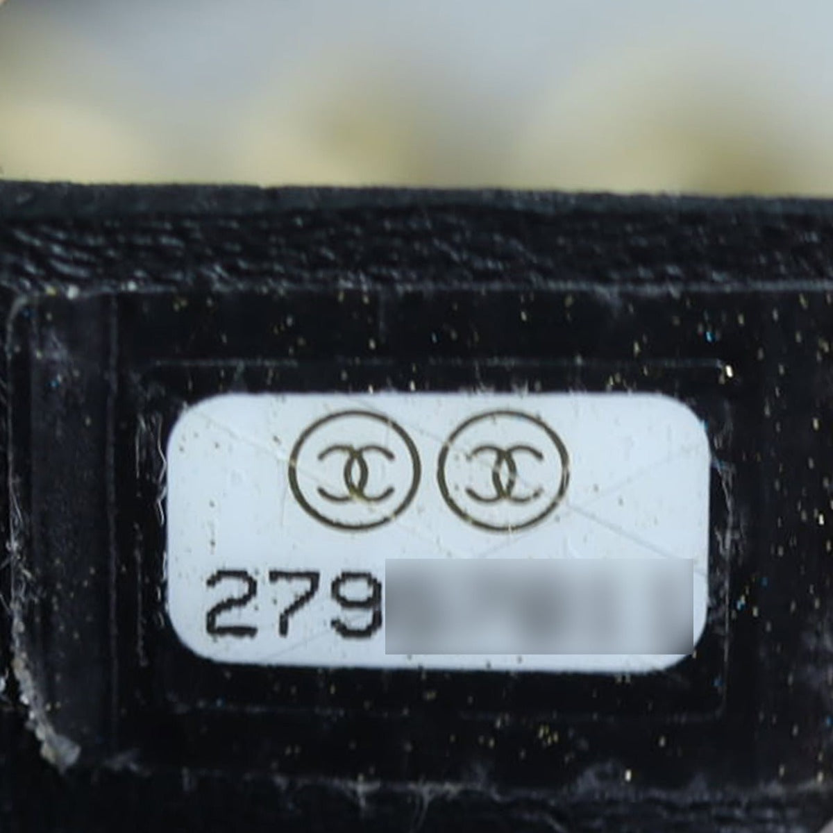 Chanel Boy Old Medium | Black 27 Series