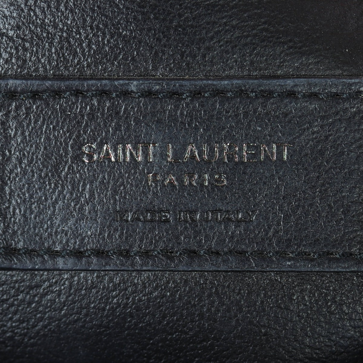 Saint Laurent College Medium