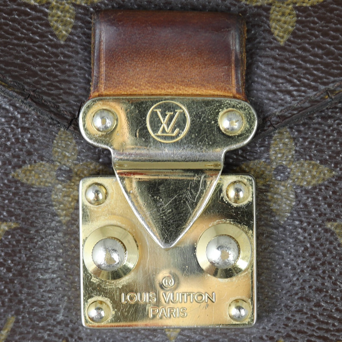 Louis Vuitton Metis Hobo Monogram