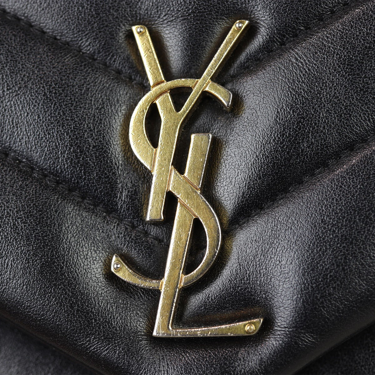 Saint Laurent Loulou Small