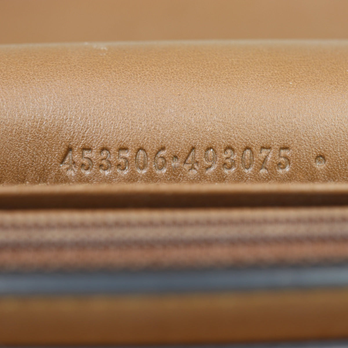 Gucci GG Supreme Continental Padlock Wallet on Chain