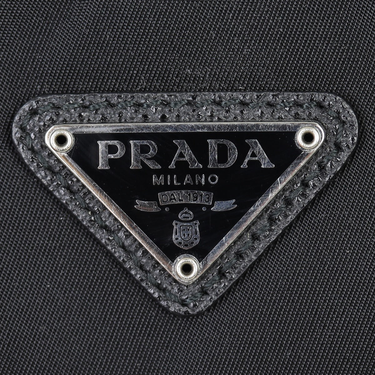 Prada Re-Edition 2005 Tessuto Shoulder Bag