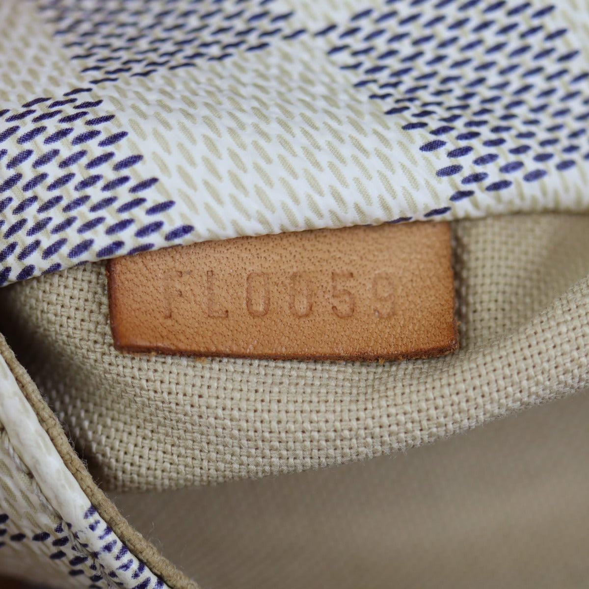 Louis Vuitton Totally PM Damier Azur