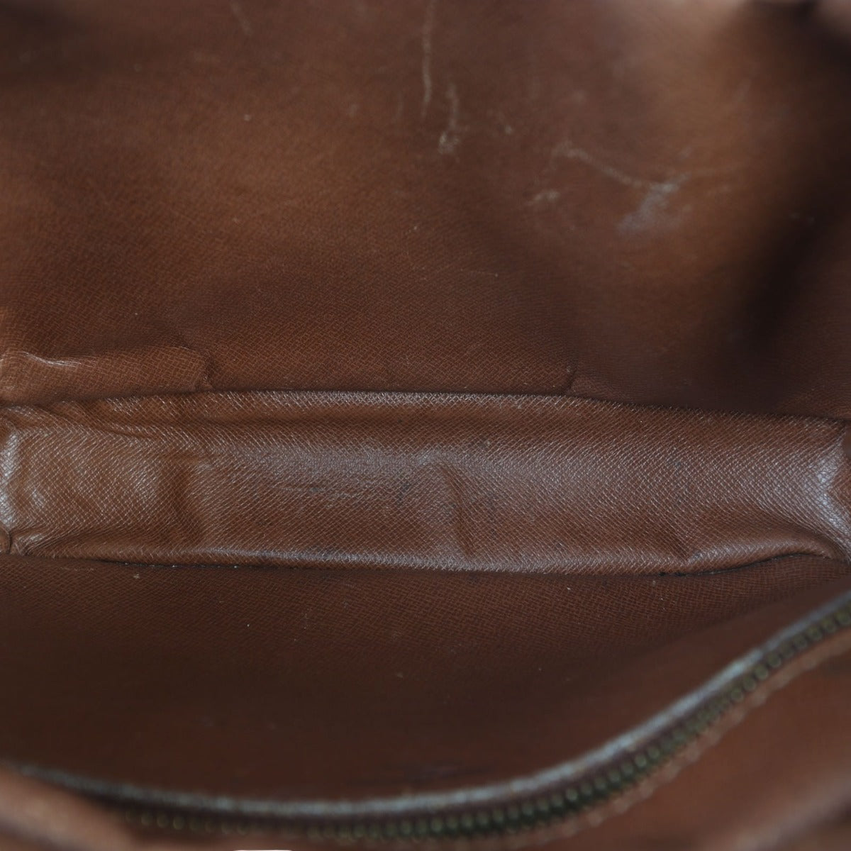 Louis Vuitton Trocadero 23 Monogram