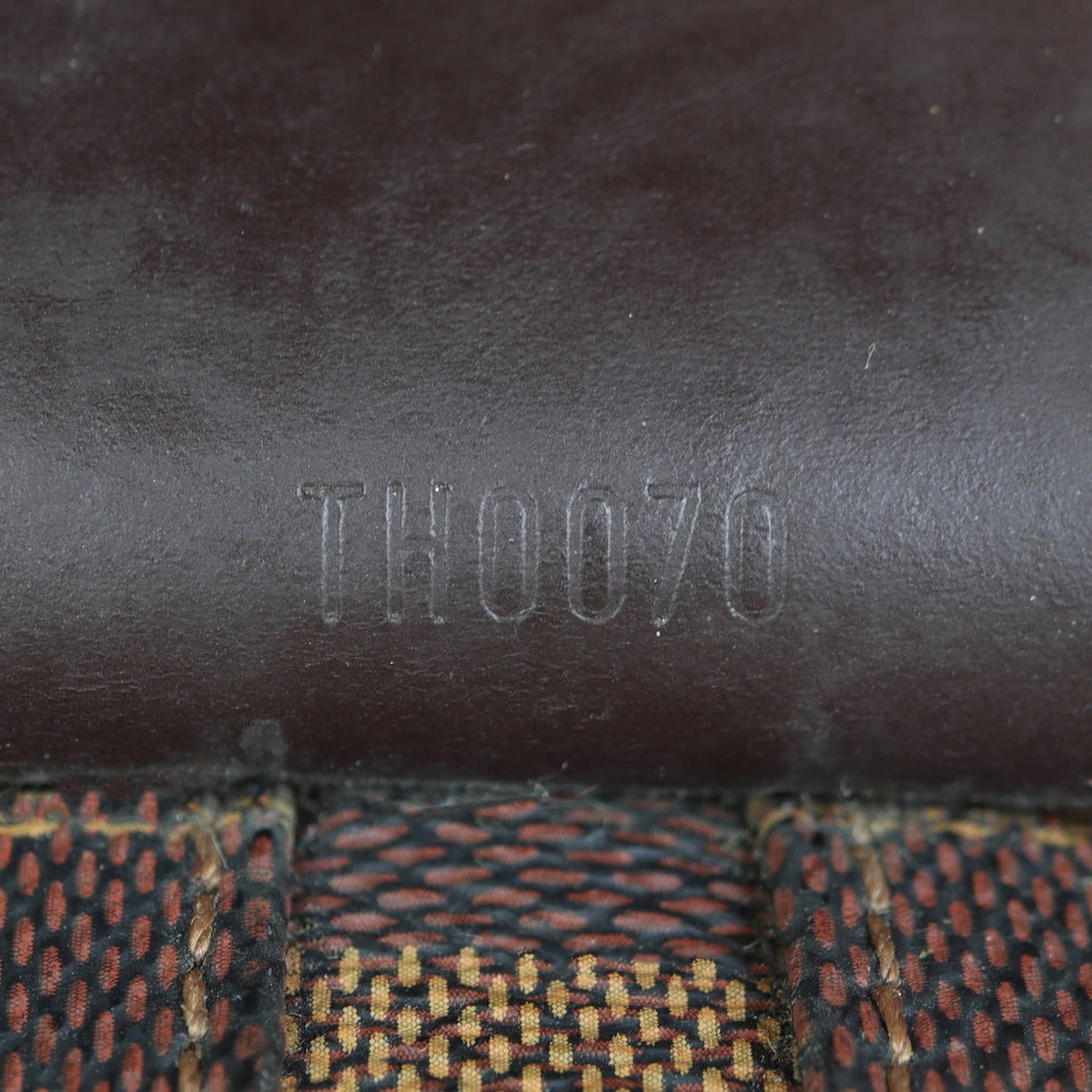 Louis Vuitton Naviglio Messenger Damier Ebene