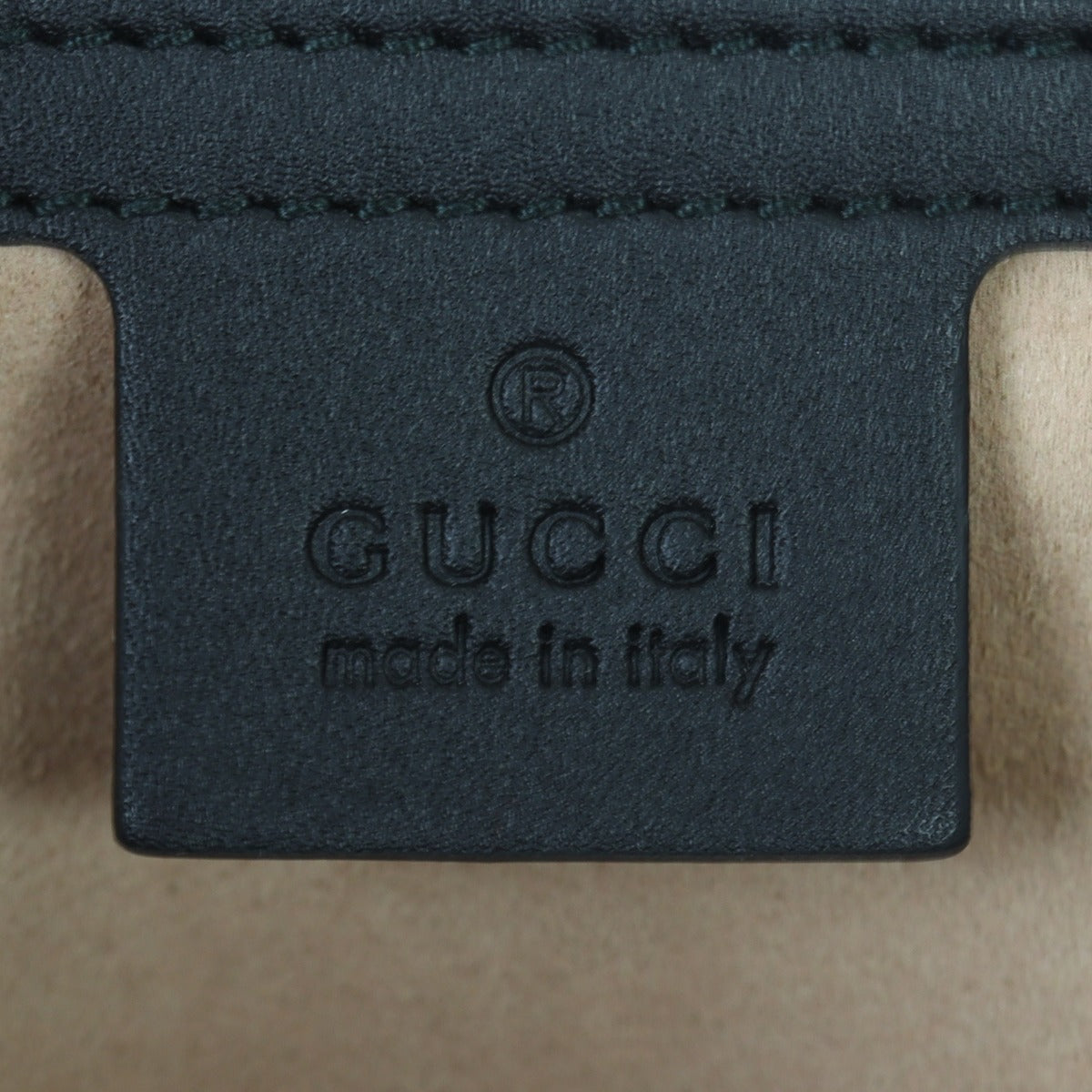 Gucci GG Supreme Bees Medium Padlock Tote