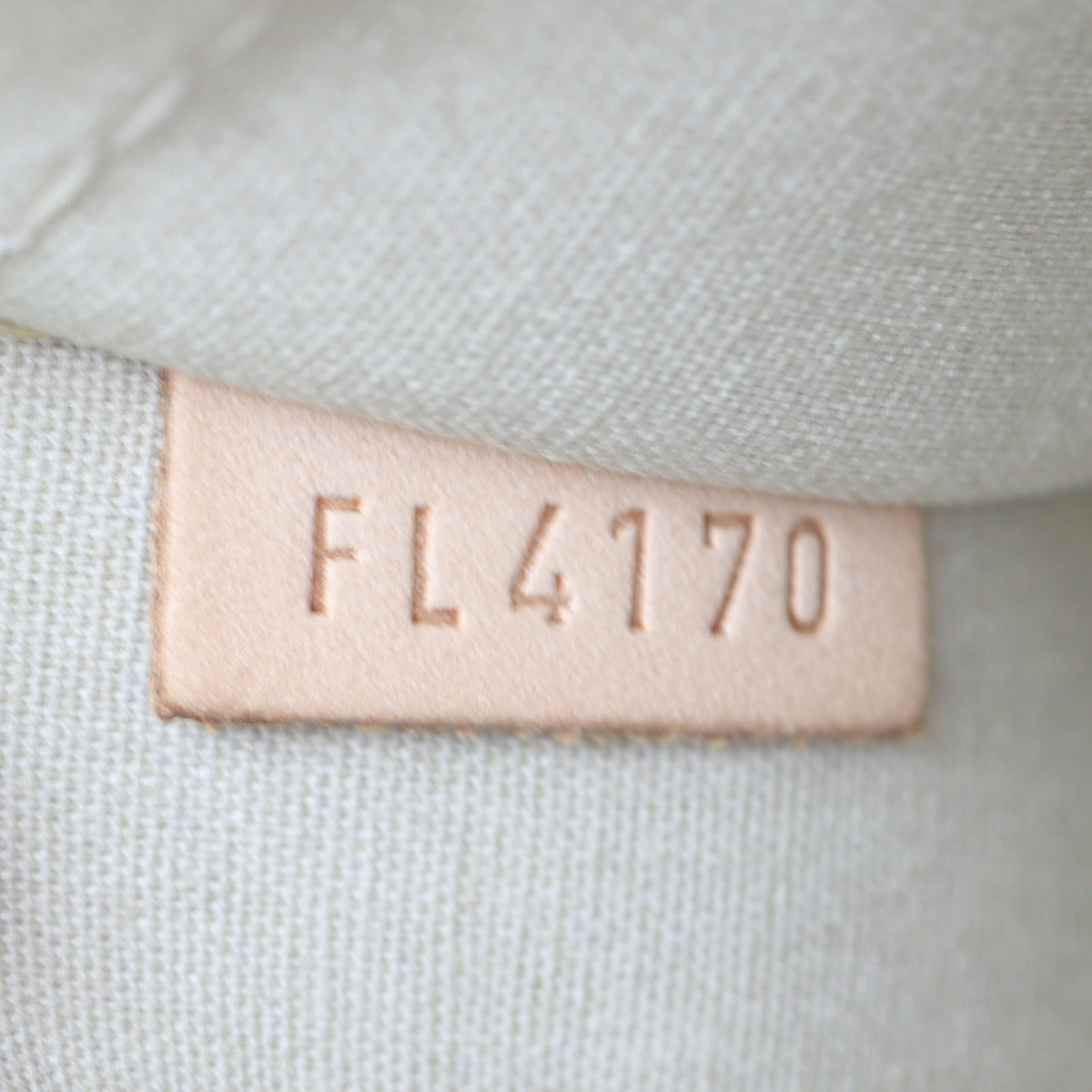 Louis Vuitton Alma PM Monogram Vernis | Blanc Corail GHW