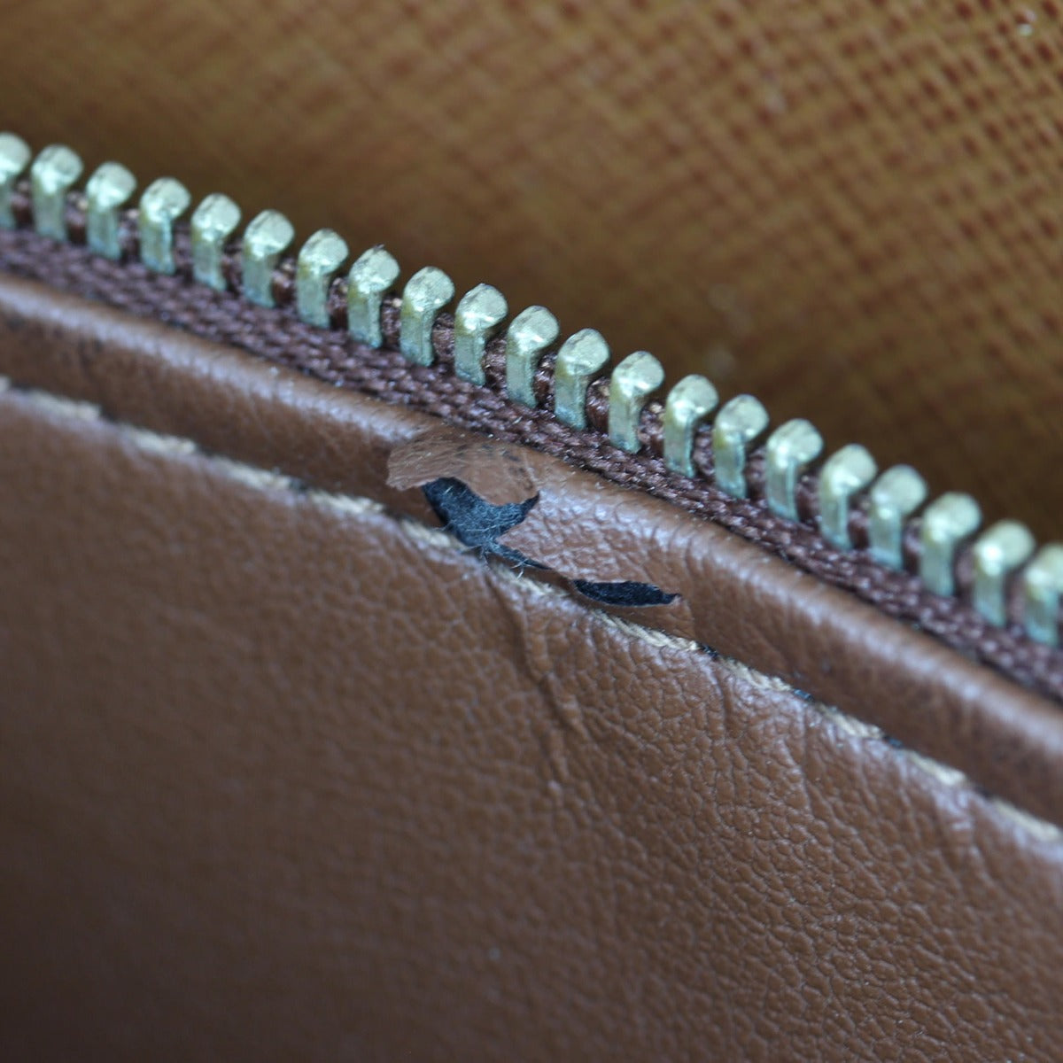 Louis Vuitton Trocadero 27 Monogram