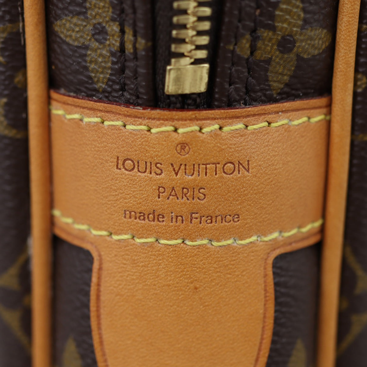 Louis Vuitton Porte Documents Voyage Monogram
