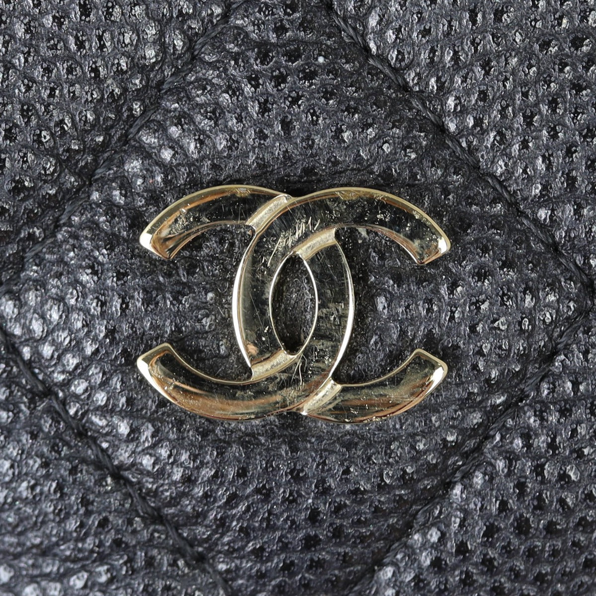 Chanel Quilted Cosmetic Case Medium | Black Diamond
