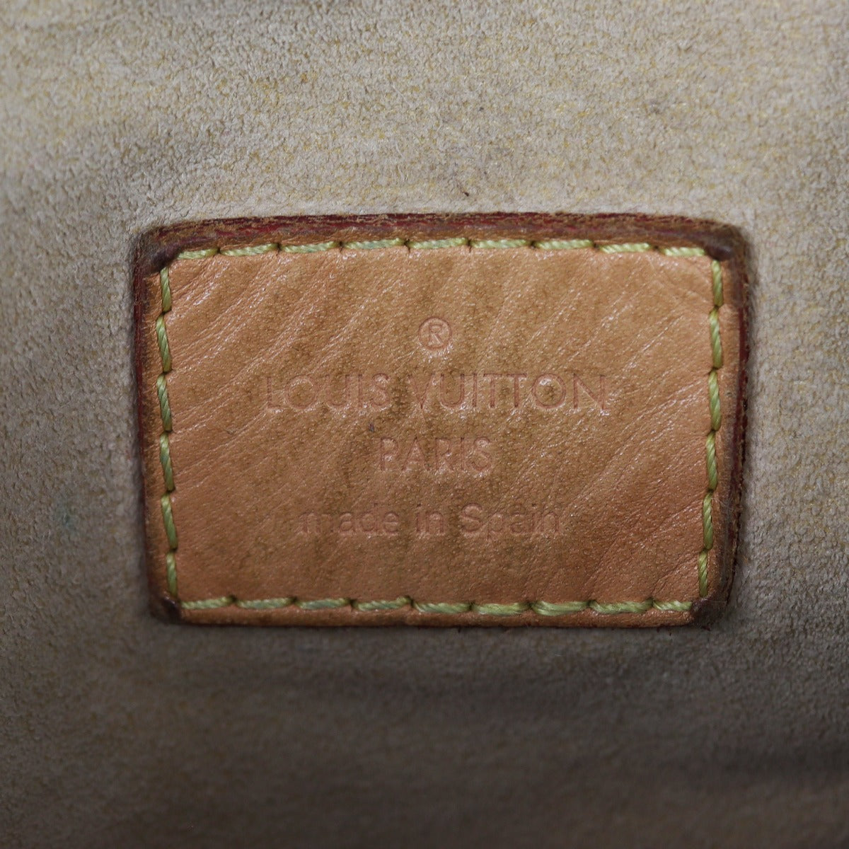 Louis Vuitton Artsy MM Monogram | G Hardware