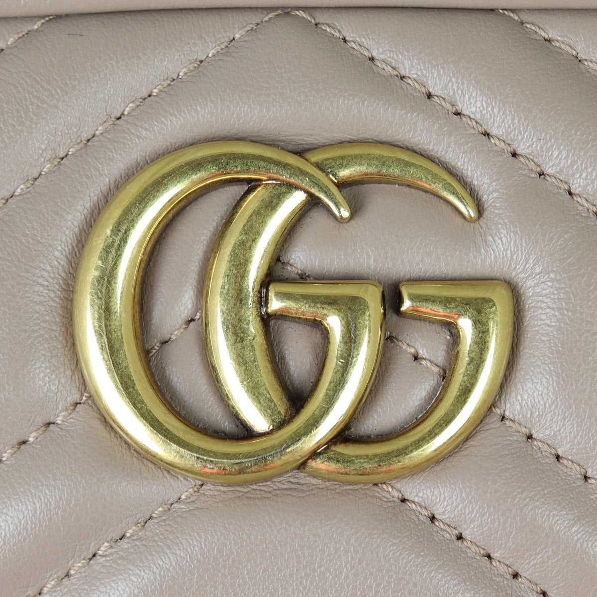 Gucci GG Marmont Mini Camera Bag