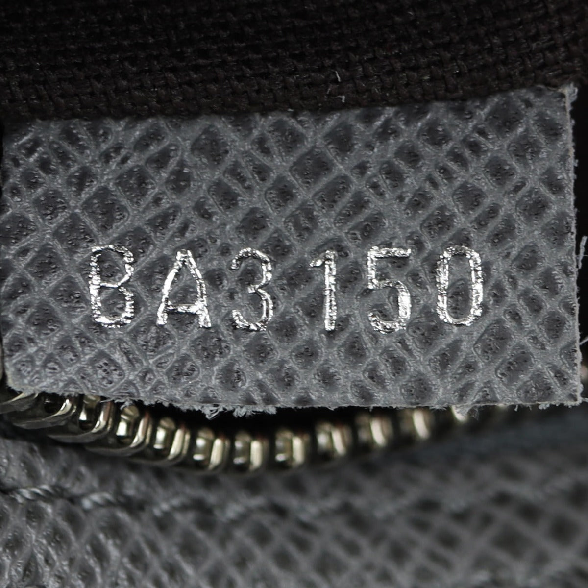 Louis Vuitton Taiga Roman Messenger Bag