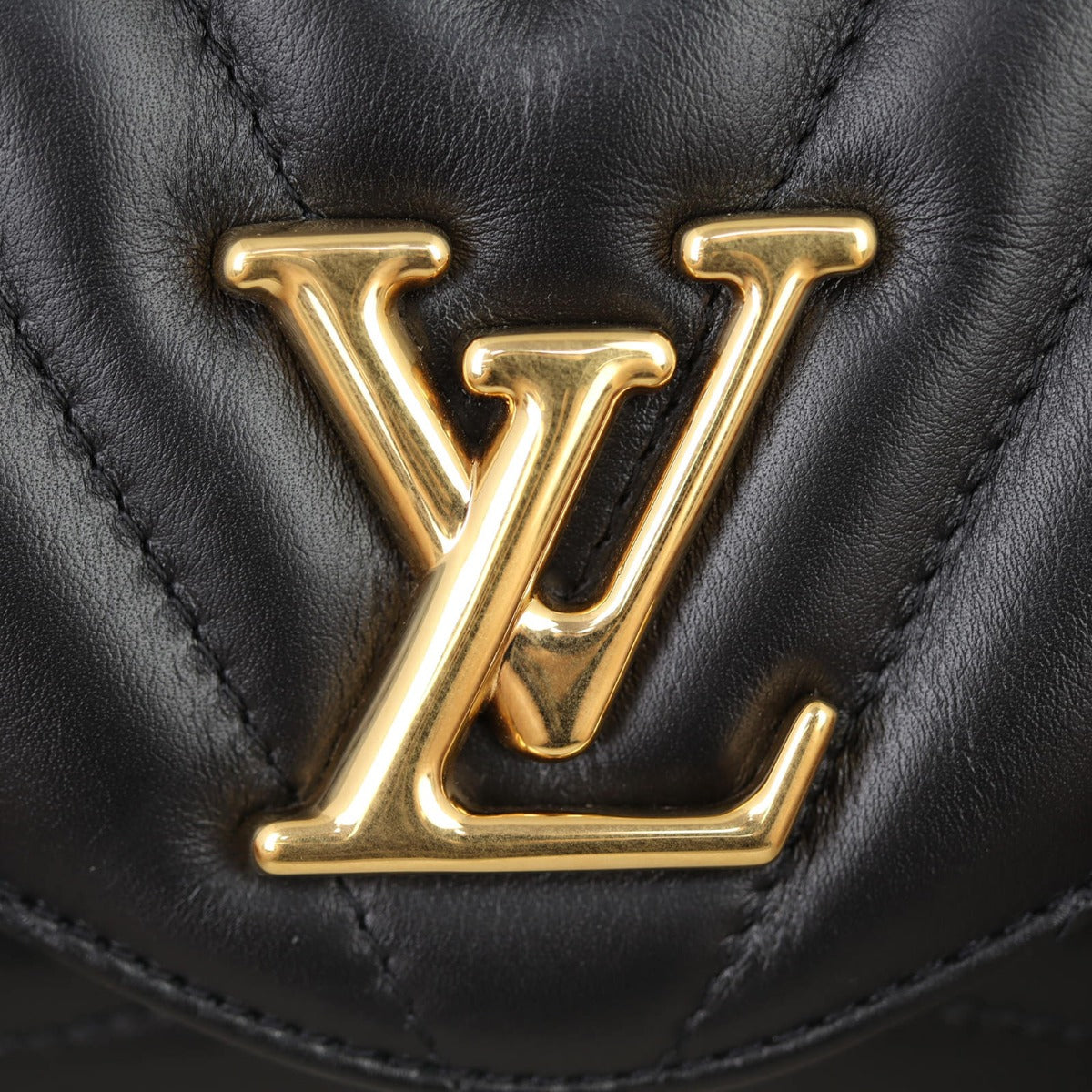 Louis Vuitton New Wave Chain Bag