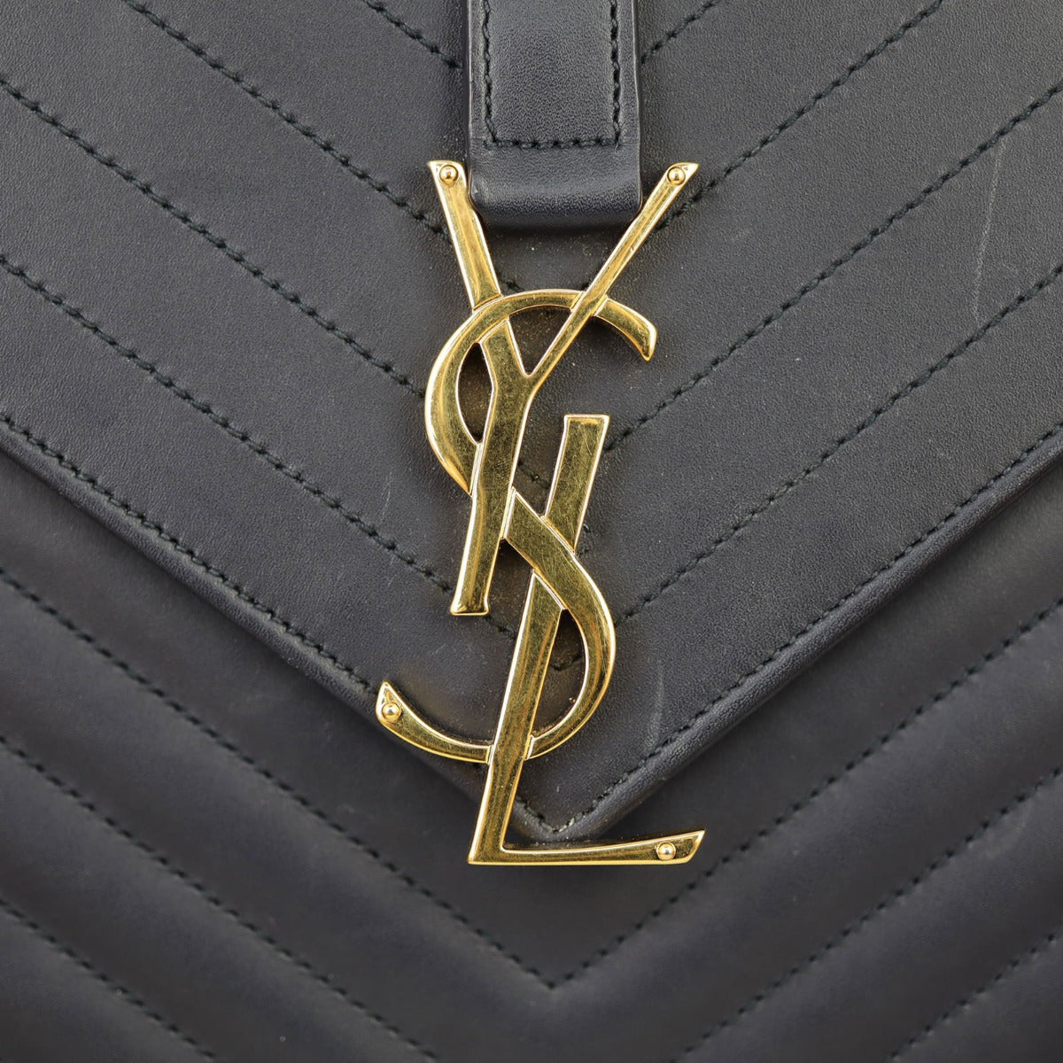 Saint Laurent Monogram Envelope Bag Medium