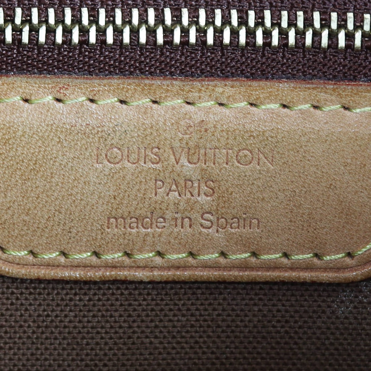 Louis Vuitton Batignolles Horizontal Monogram
