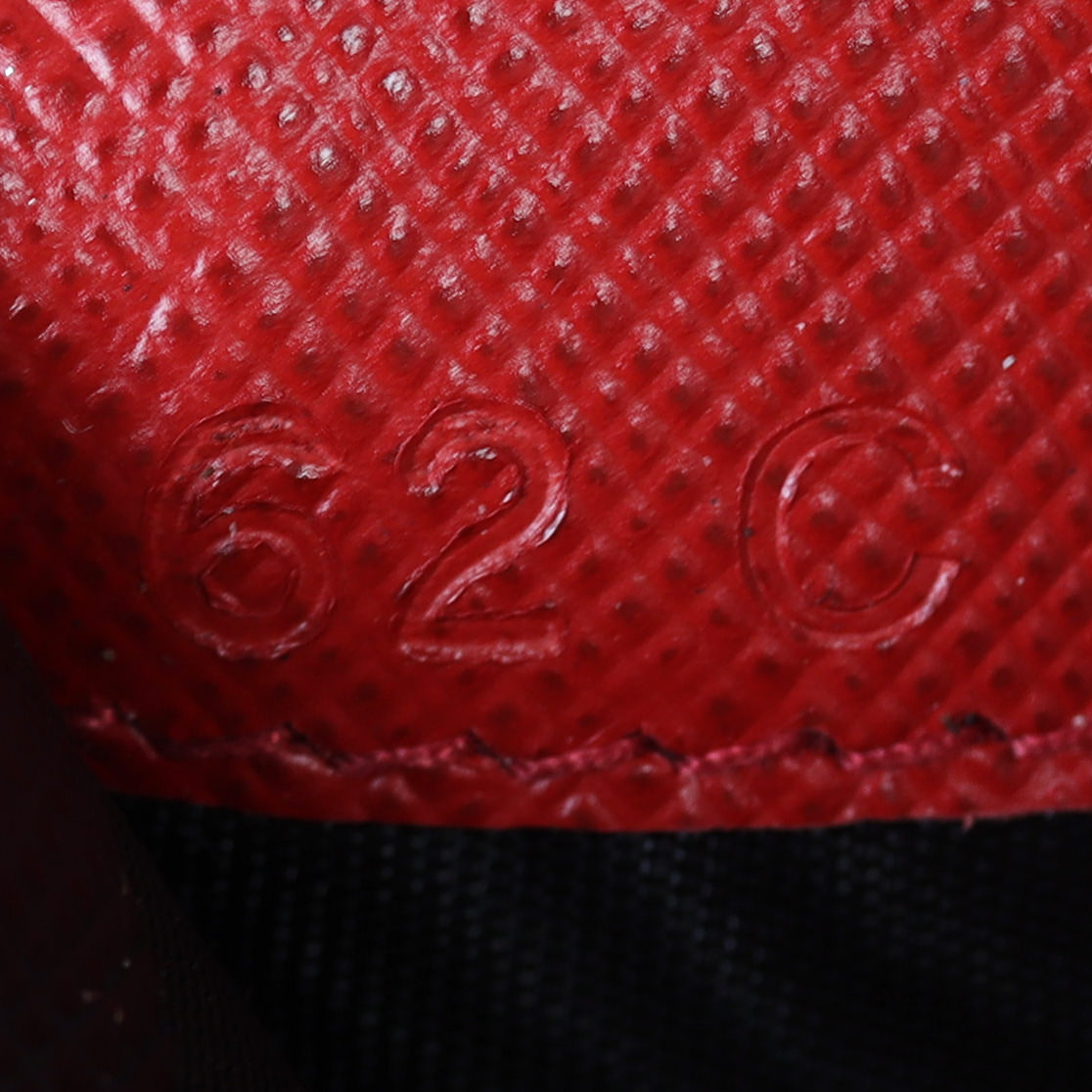 Prada Saffiano Wallet on Chain