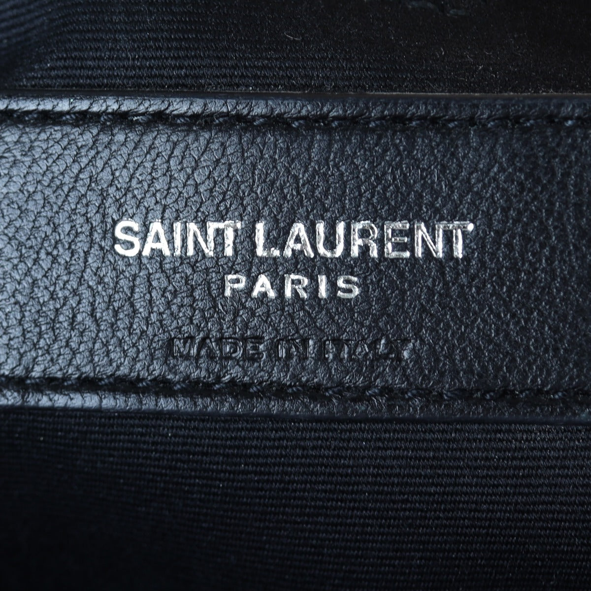 Saint Laurent Loulou Medium