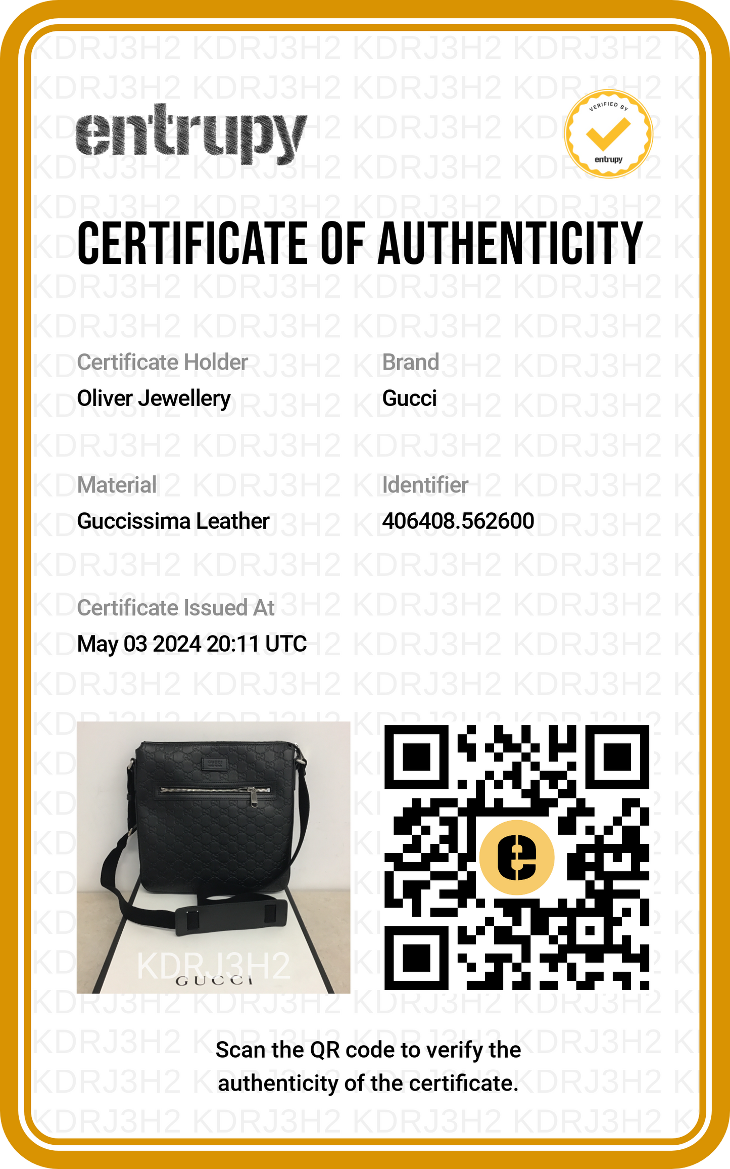 Gucci Black GG Signature Leather Medium Messenger Bag