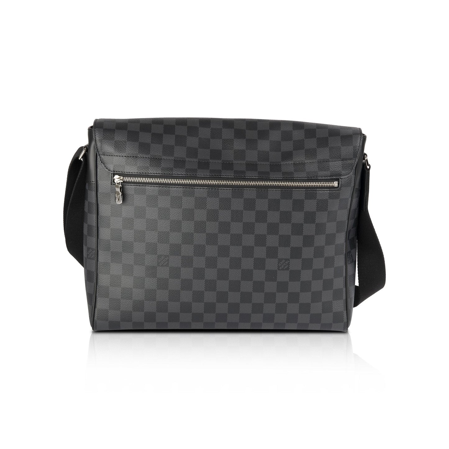 Louis Vuitton Damier Graphite District GM