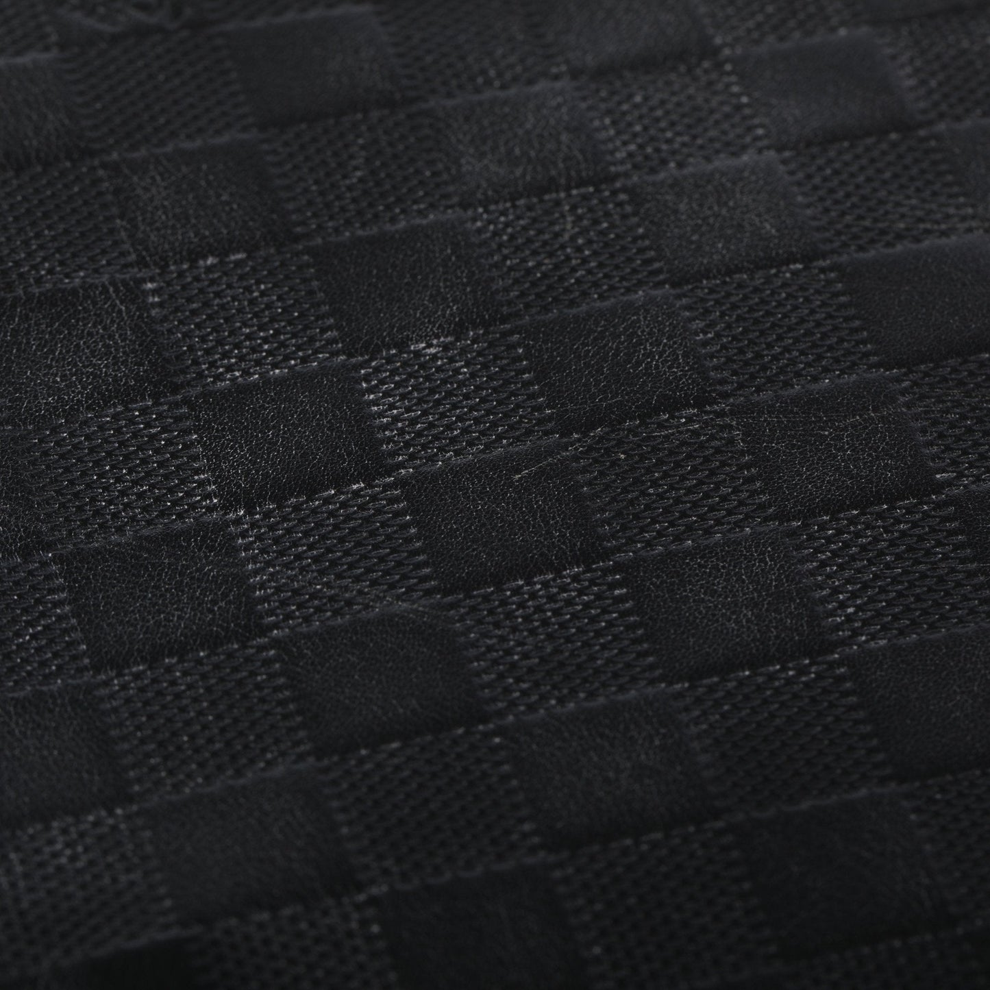 Louis Vuitton Damier Infini District PM