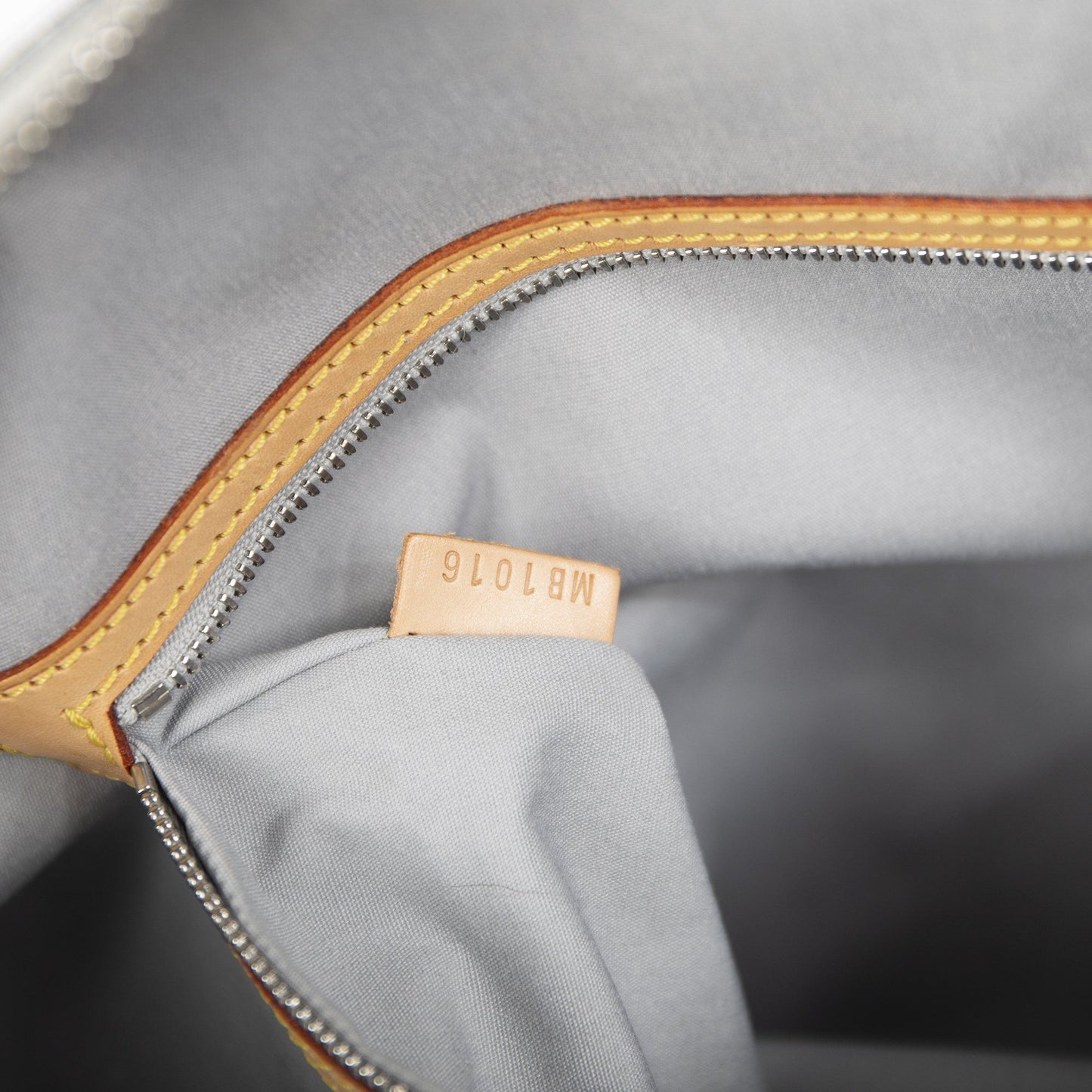 Louis Vuitton Miroir Keepall 55