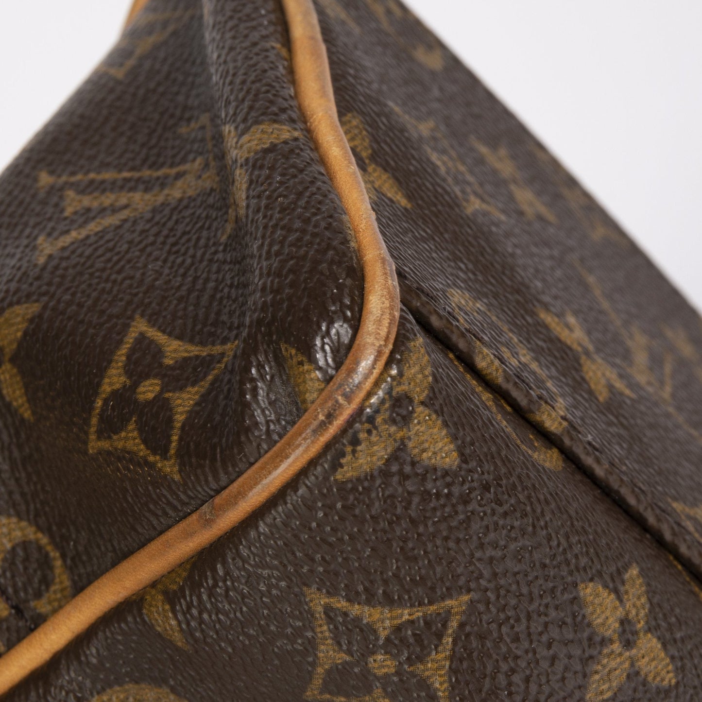 Louis Vuitton Monogram Manhattan PM