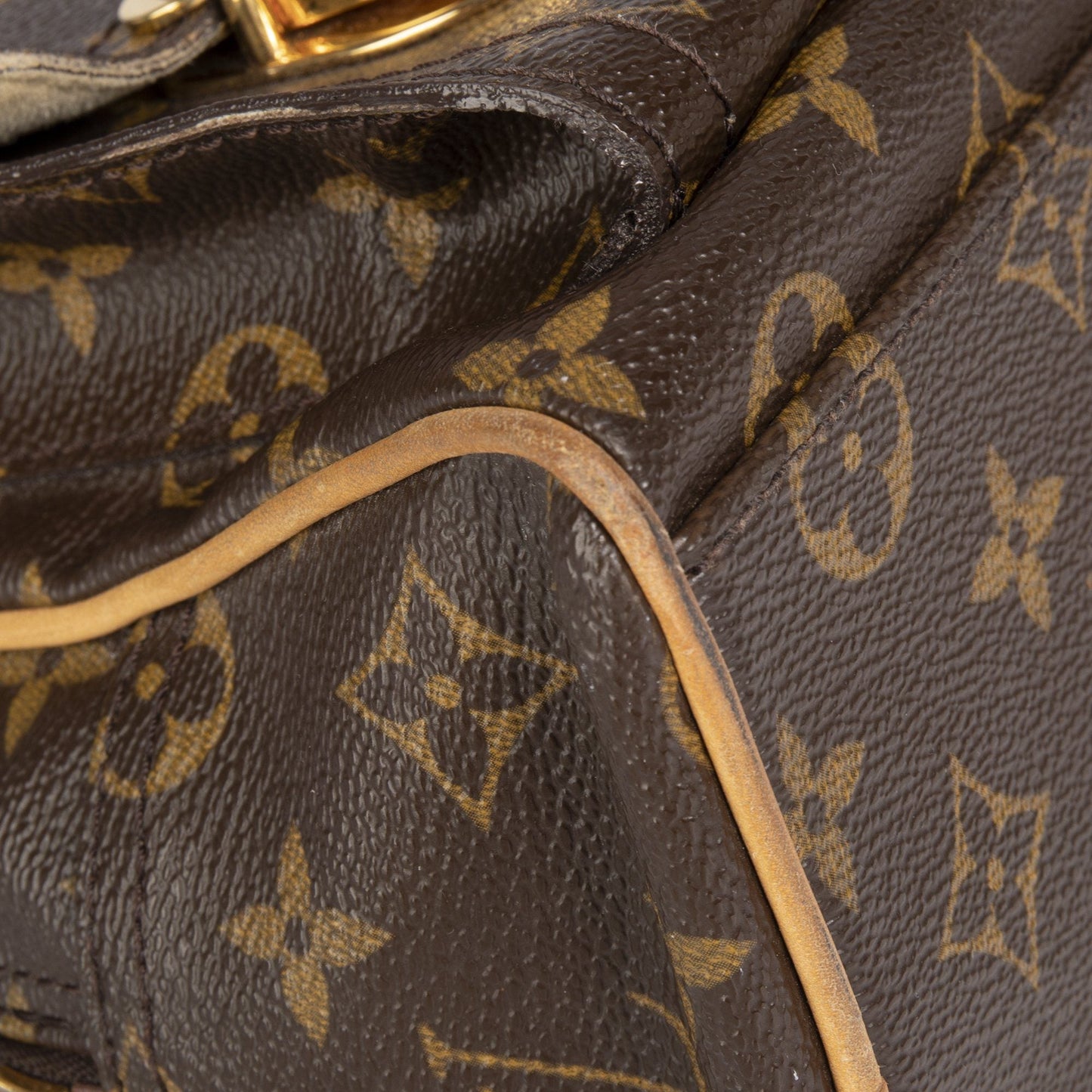Louis Vuitton Monogram Manhattan PM