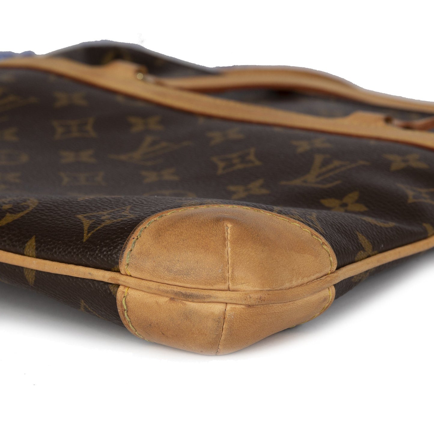Louis Vuitton Monogram Sac Coussin GM
