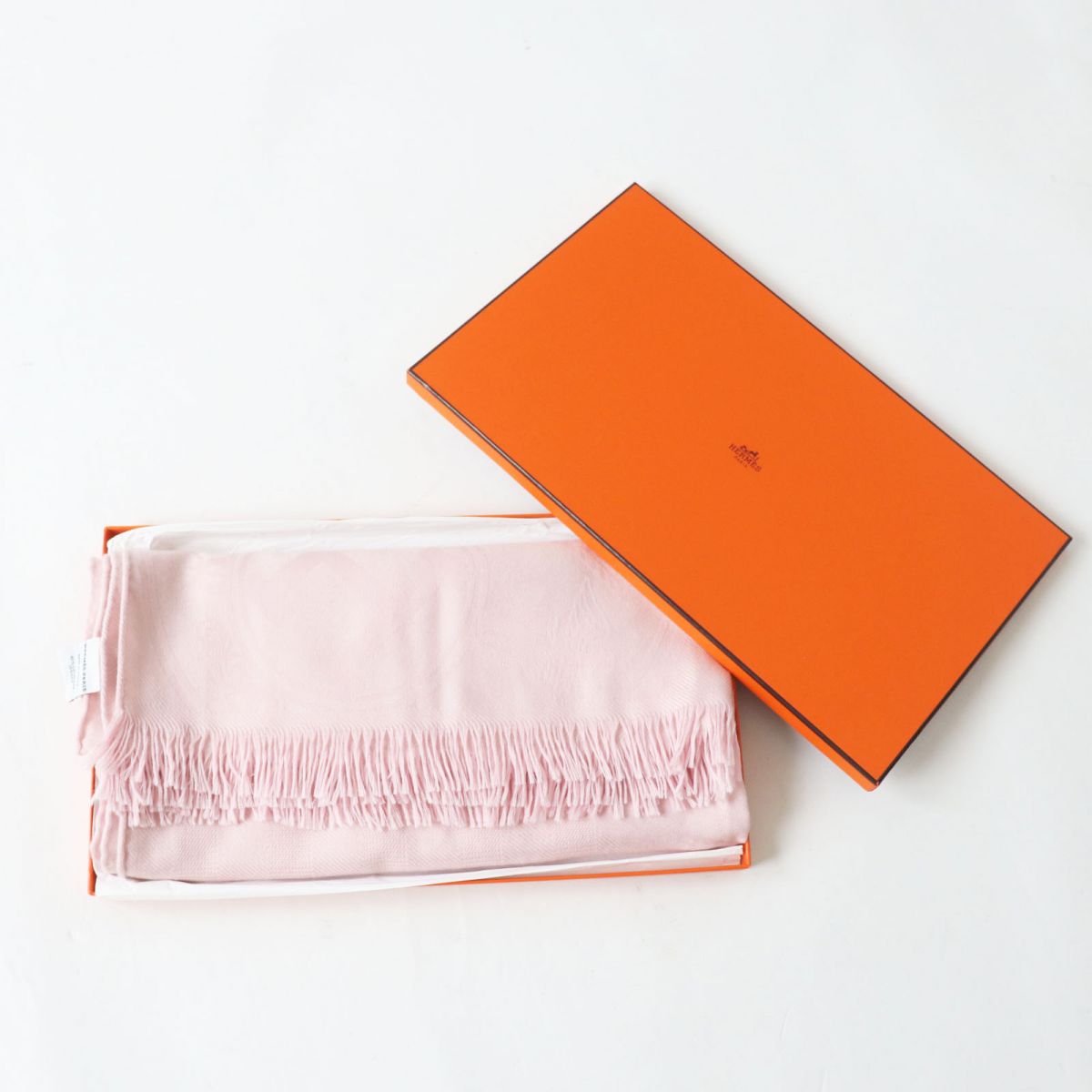 HERMES Stall Main: 85% cashmere, Main: 15% silk Rose Petal (Baby Pink type) Women