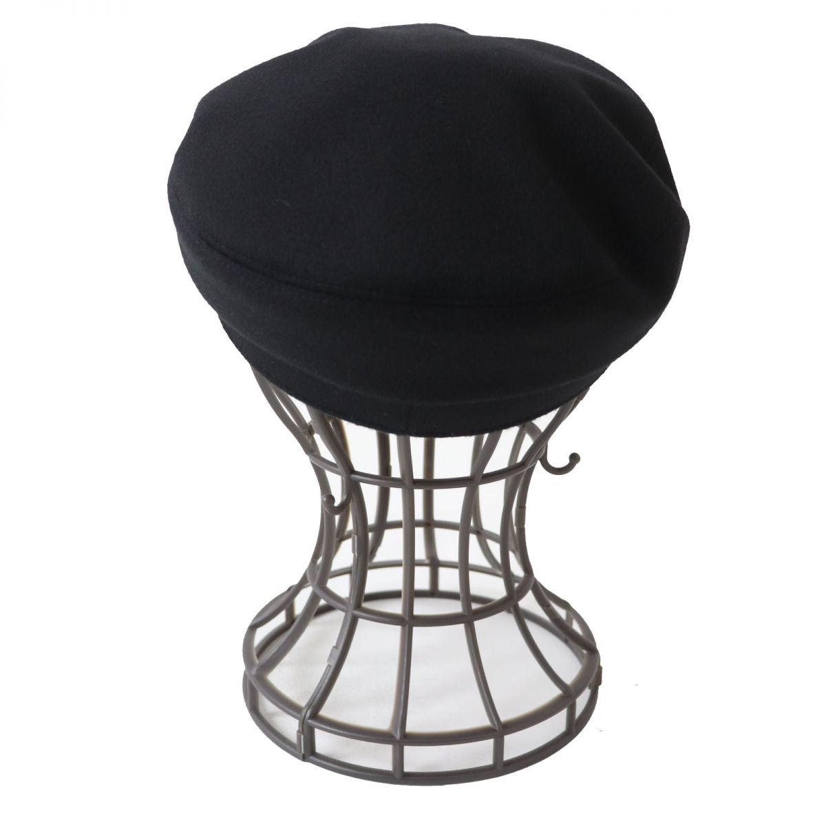 HERMES Casquette Outer: 100% cashmere, Lining: 65% rayon, Lining: 35% silk, Part: 56% cotton, Part: 44% rayon, Inner decoration: 100% polyester Black x Silver Metal Women 57