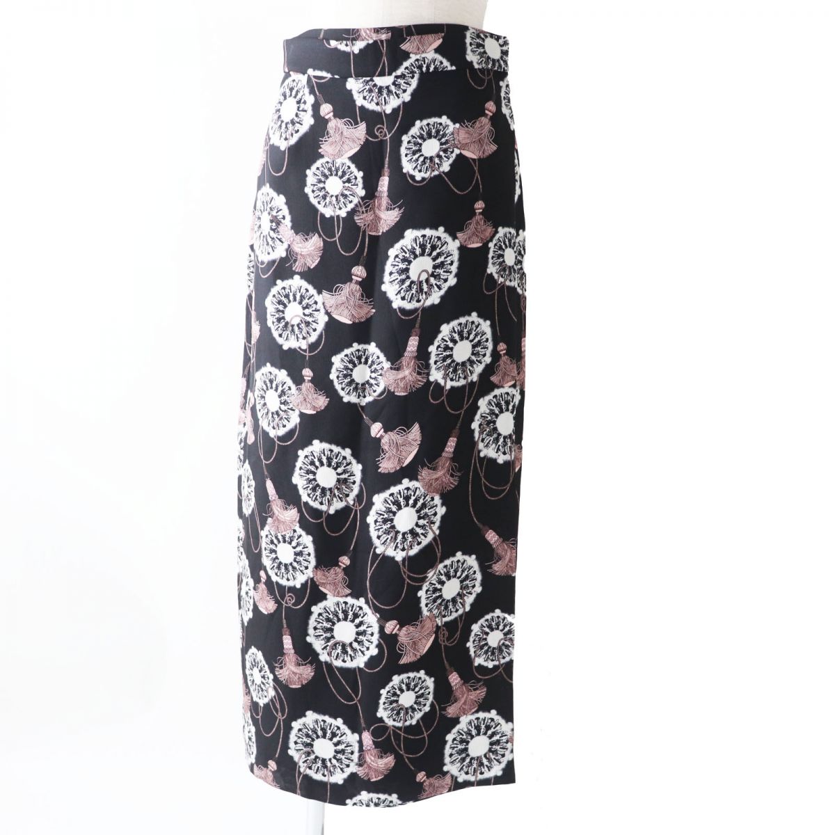 HERMES skirt Main: 100% silk Black x White x Dusty Pink All-over Pattern Women 36
