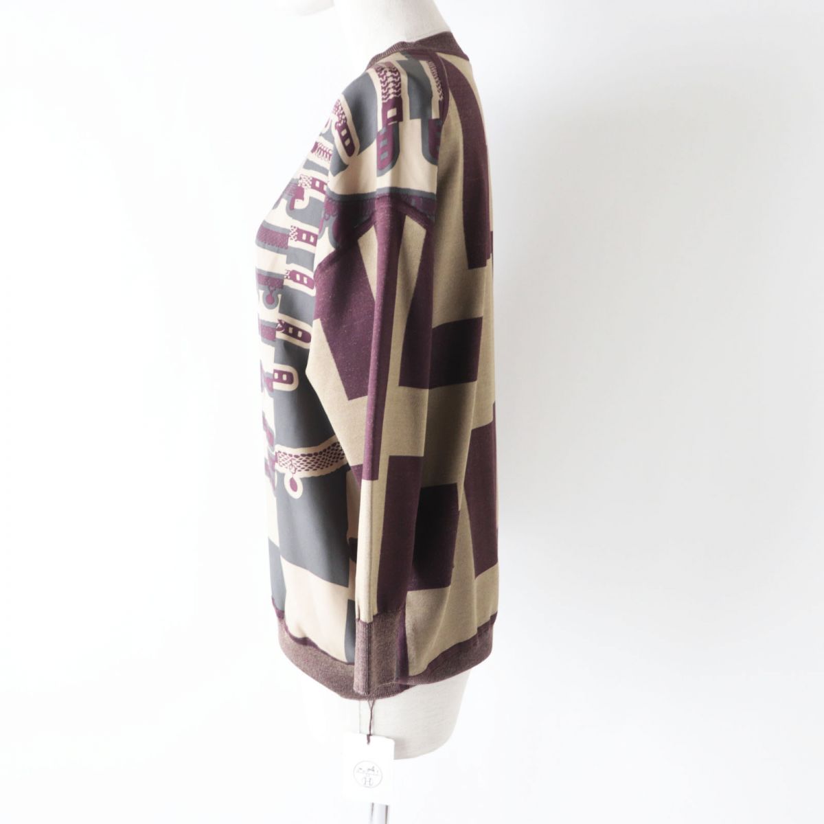 HERMES knit Main: 91% silk, Main: 7% nylon, Main: 2% polyurethane, Part: 100% silk Beige x Bordeauxx Dark Gray type<br> Le Tresorde Medor Rayure Twilen sweater Women 34