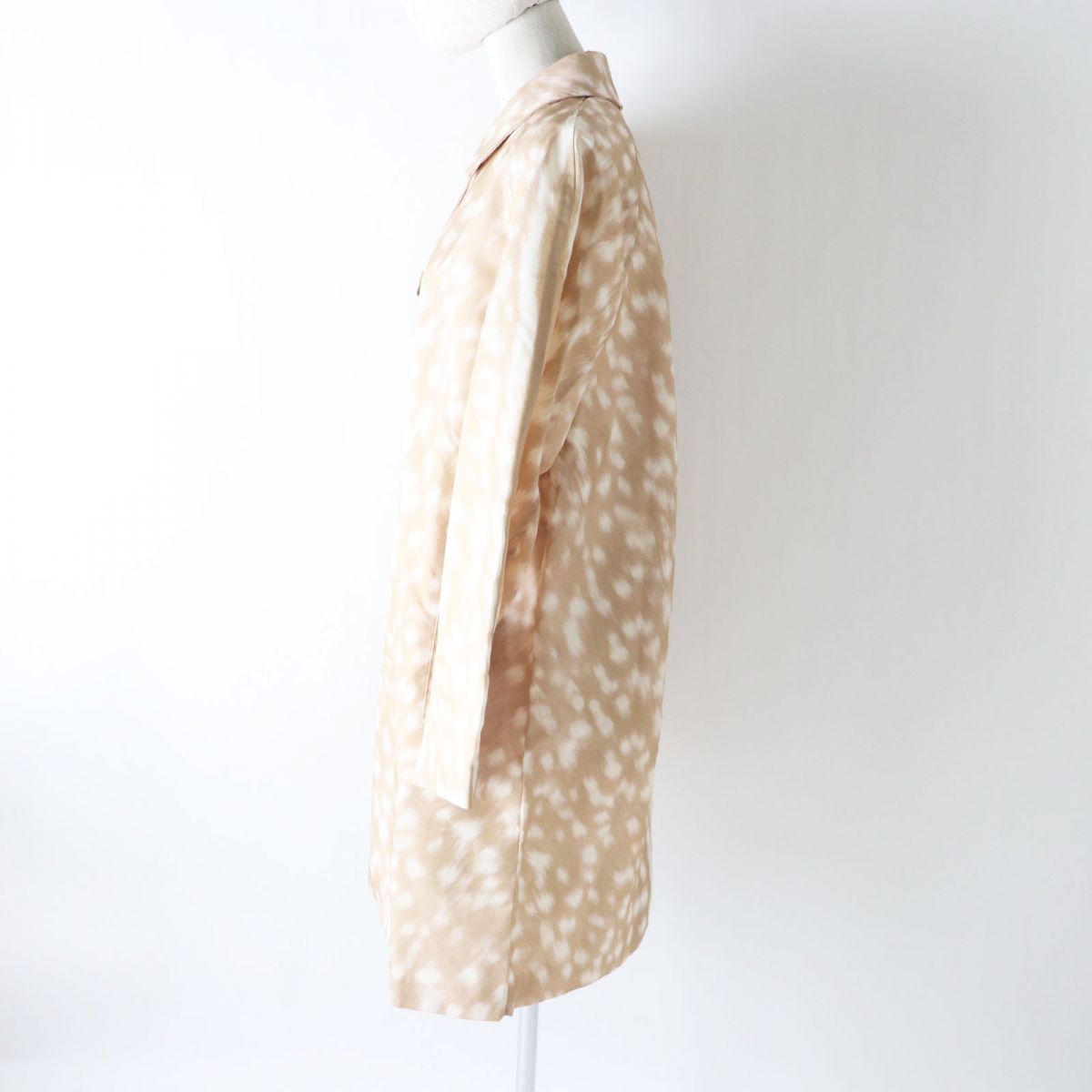BURBERRY coat Outer: 100% nylon, lining: 100% cupra beige Animal Pattern Women 40