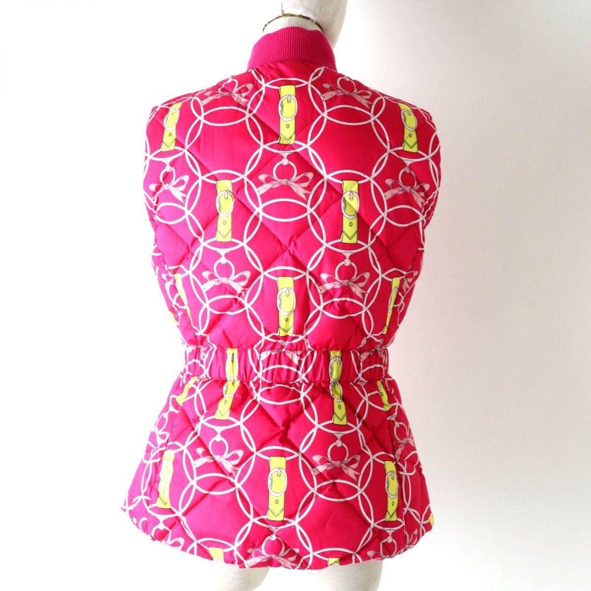 HERMES Vest Main: 100% polyester, part: 82% virgin wool, part: 14% polyamide (nylon), part: 4% elastane (polyurethane), part: 57% rayon, 43% polyester Fusha pink<br>La Promenade du Matin/Morning Walk Women 36