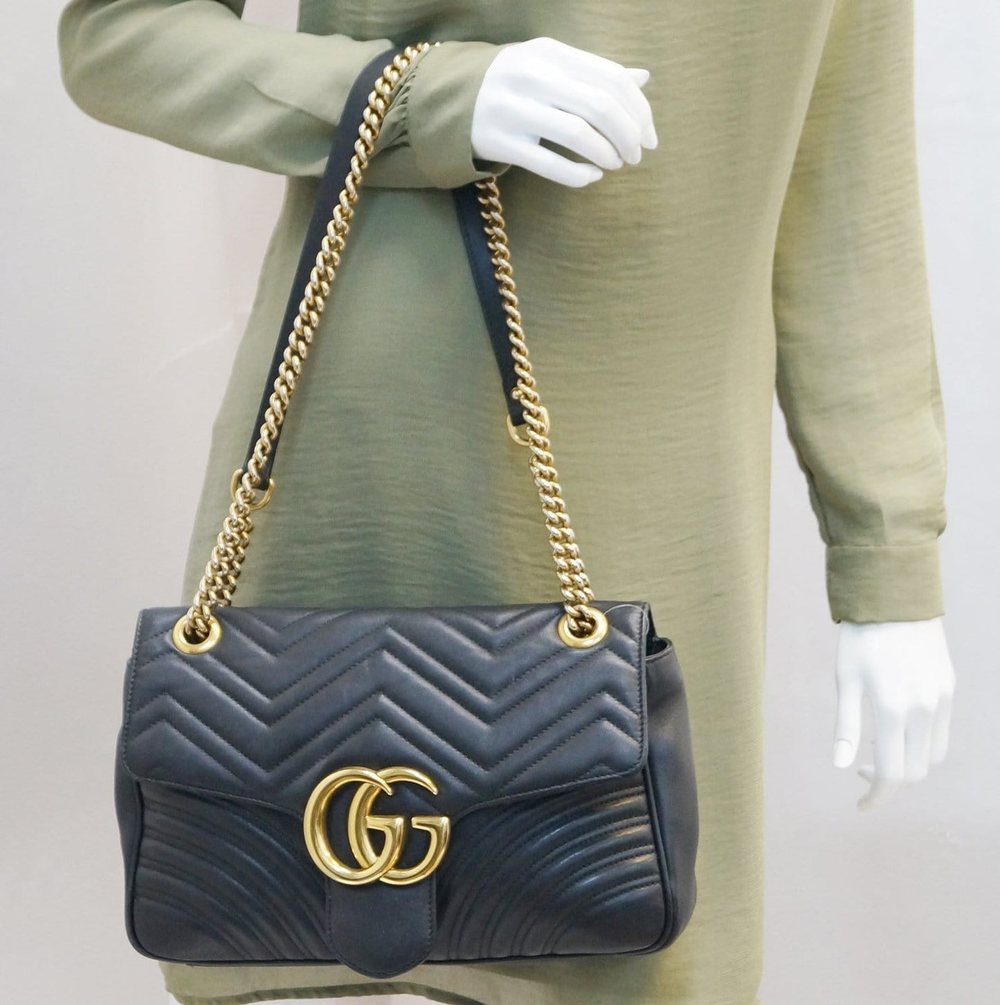 GUCCI GG Marmont Matelasse Leather Shoulder Bag Black 443496