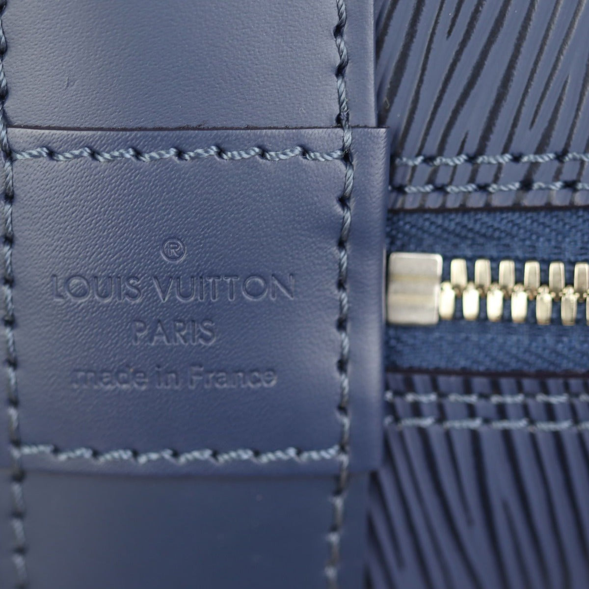 Louis Vuitton Alma MM Epi | Indigo Blue