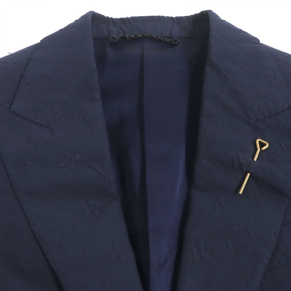 LOUIS VUITTON tailored jacket Outer: 93% cotton, Outer: 7% nylon, Lining: 28% acetate, Lining: 25% rayon, Lining: 25% cupra Navy mens 44