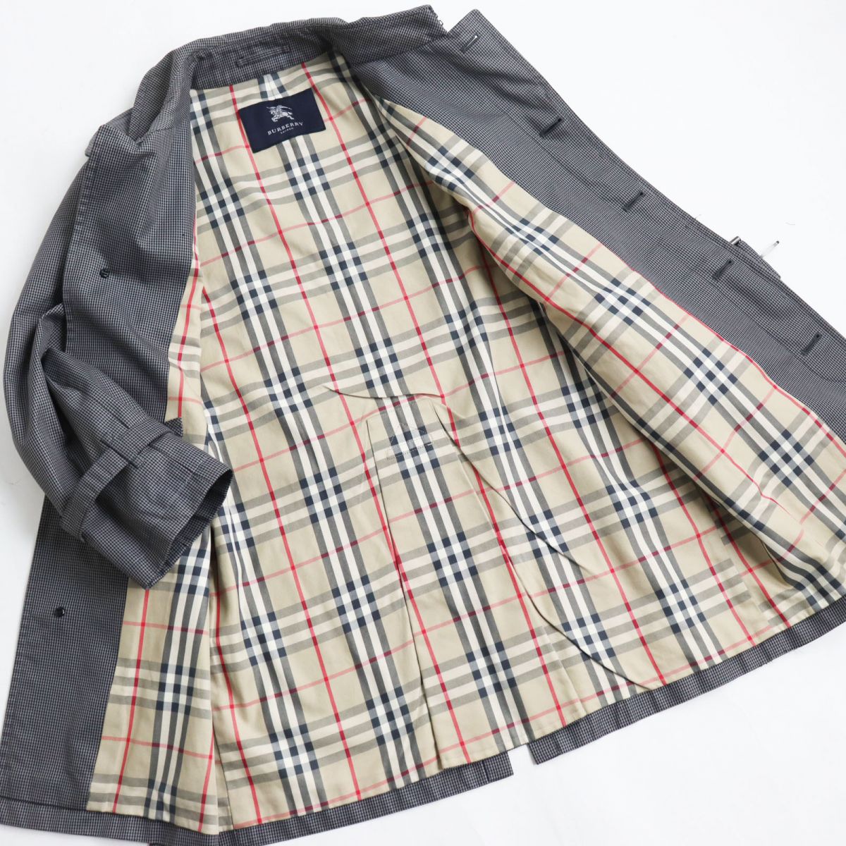 BURBERRY trench coat Main: 100% cotton, Lining: cotton, Lining: polyester Gray type mens M