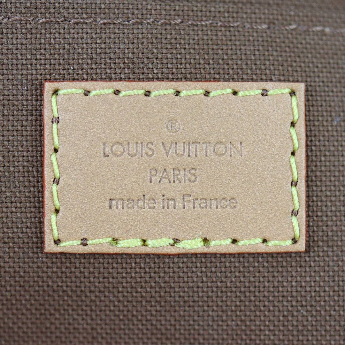 Louis Vuitton Petit Sac Plat Monogram
